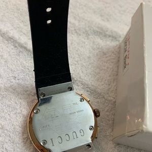 Gucci mens watch